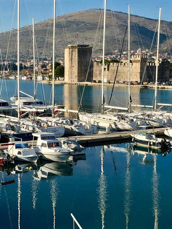 Apartments Feral Trogir Exterior photo